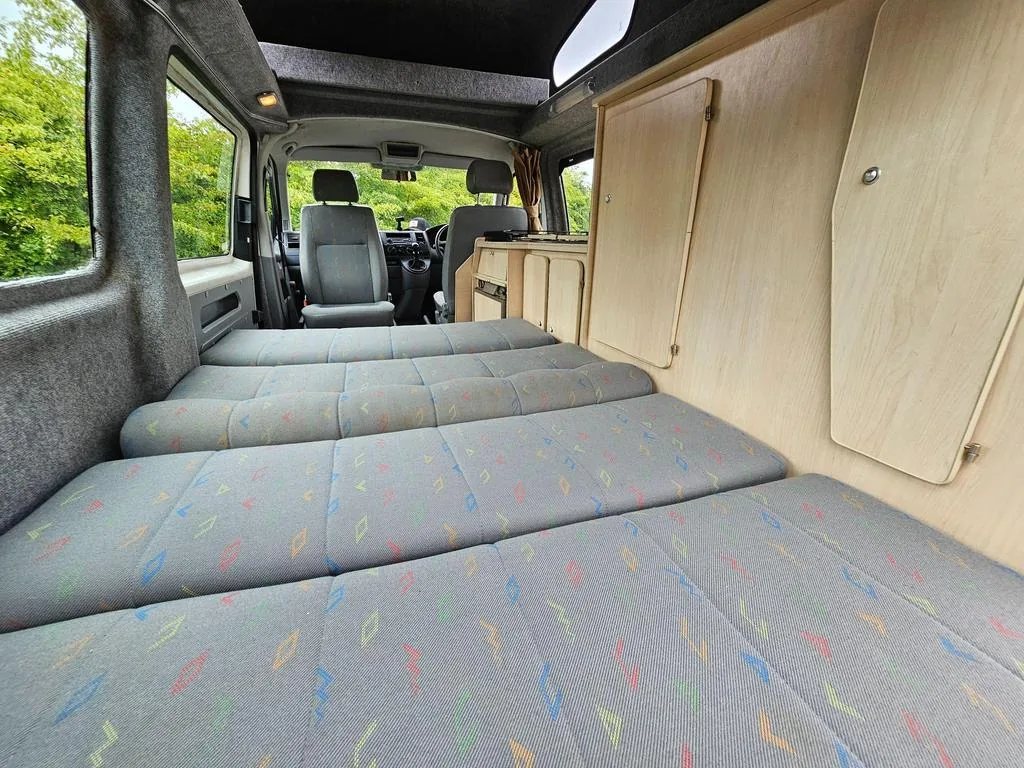 2005 Volkswagen Leisuredrive photo 9